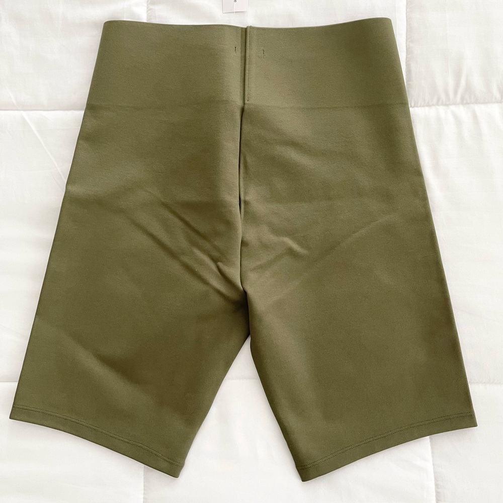 LOFT Sculpt Bike Shorts - Picture 3 of 7